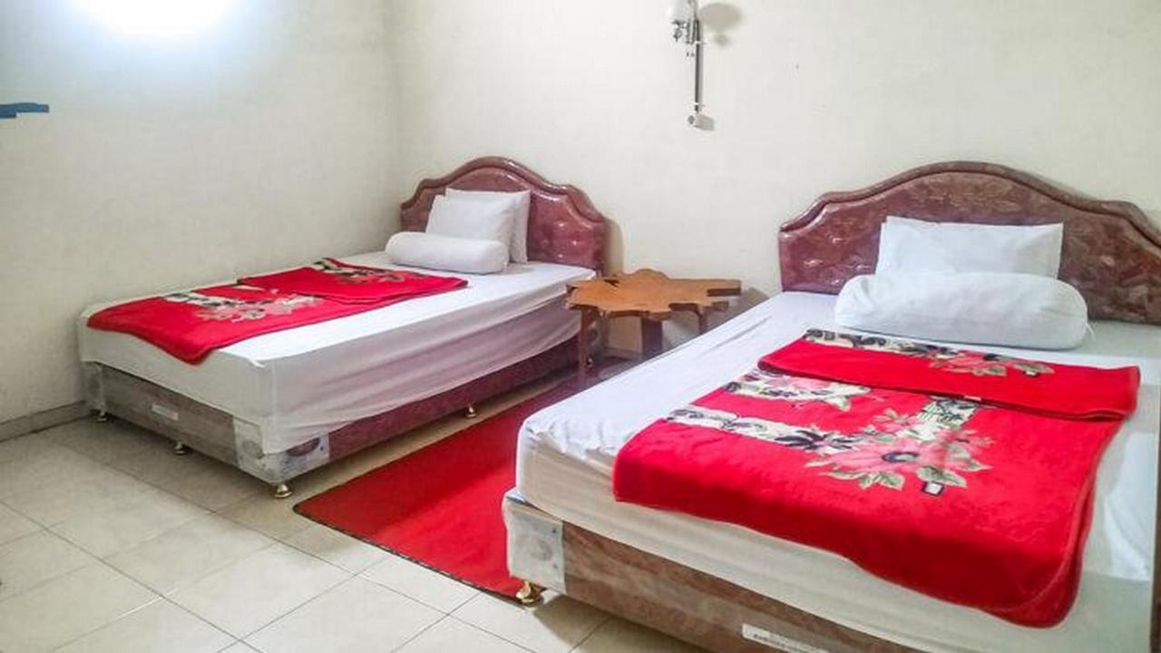 Villa Al Barokah Syariah Family Mitra Reddoorz Near Sarangan Lake Exterior photo